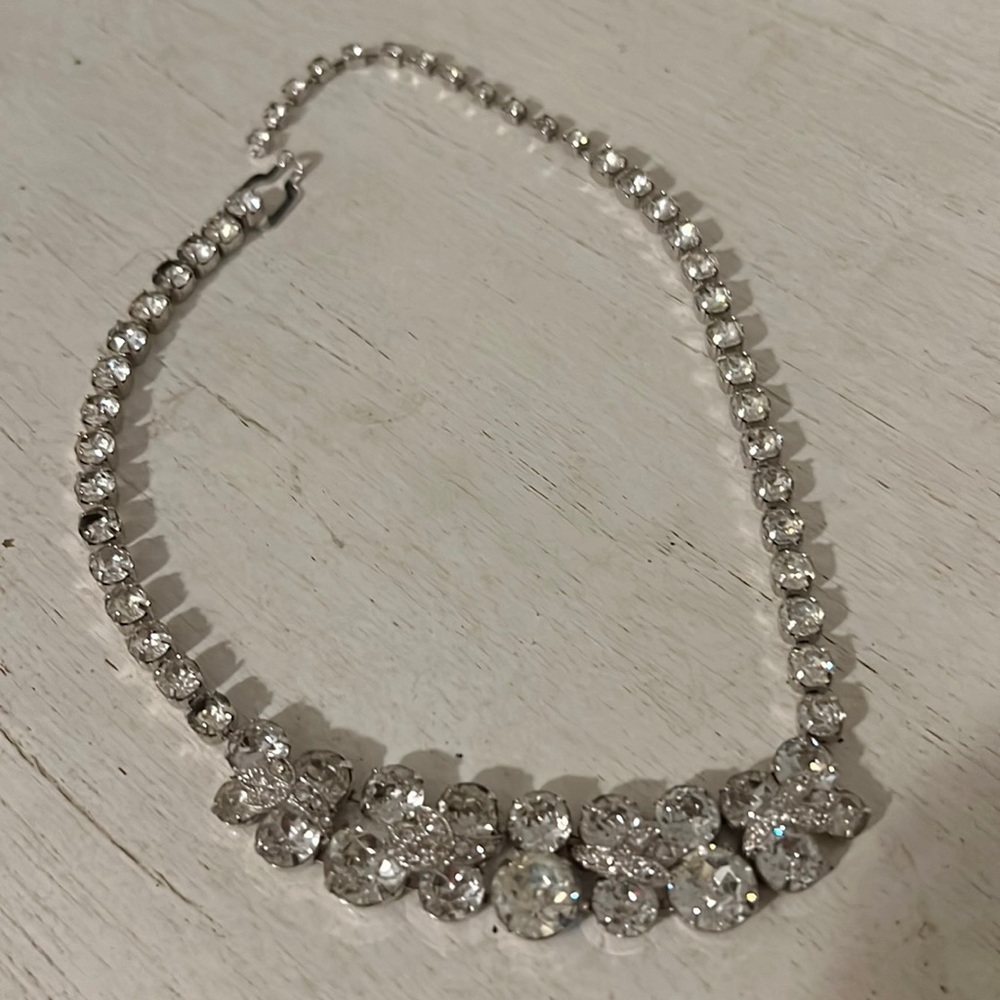 Signed Eisenberg Ice Crystal floral embellished choker necklace
